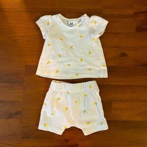 H&M Preemie lemon top and shorts set